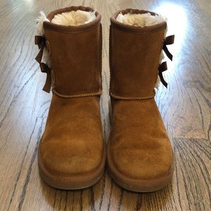 GIRLS BOOTS SIZE 1 KOOLABURRA BY UGG
